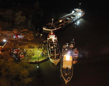 Explosión en un barco en el río Paraná: hay dos muertos