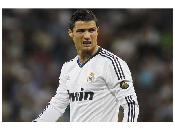 Cristiano Ronaldo será suplente en el clásico contra el Barcelona