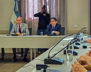 Docentes universitarios rechazan por insuficiente la oferta salarial del Gobierno