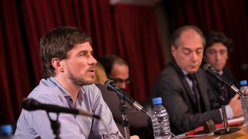 augusto costa le contesto al presidente de la uia: no se lo puede tomar en serio augusto costa le contesto al presidente de la uia: no se lo puede tomar en serio