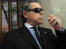 El juez Norberto Oyarbide, libre de cargos por su lujoso anillo