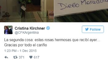 maradona le mando un ramo de rosas a cristina con el mensaje gracias por todo! maradona le mando un ramo de rosas a cristina con el mensaje gracias por todo!