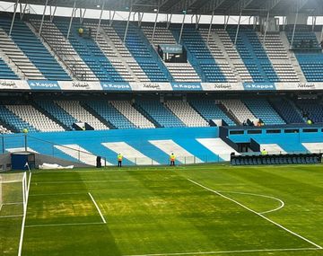 ¿Se suspende Racing vs. Peñarol por el mal tiempo?