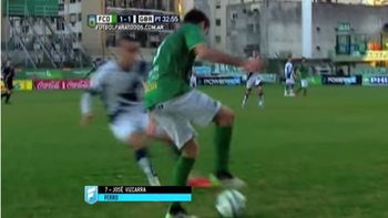 a lo riquelme: mira el espectacular cano que termino en gol a lo riquelme: mira el espectacular cano que termino en gol