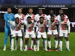 por que surinam, rival de bolivia, esta en sudamerica pero no juega las competencias de conmebol por que surinam, rival de bolivia, esta en sudamerica pero no juega las competencias de conmebol