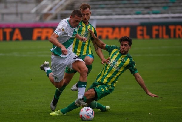 Con un golazo de chilena de Galoppo, Banfield le empató a Aldosivi