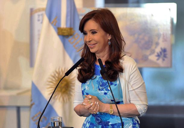 CFK suspendió la reunión con la CGT de Caló para seguir con el reposo