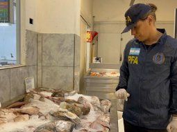Descubren alimentos en mal estado en subsuelo de supermercado chino