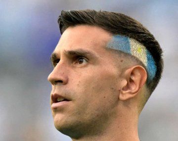 El look de Dibu Martínez para las semifinales de la Copa América 2024.