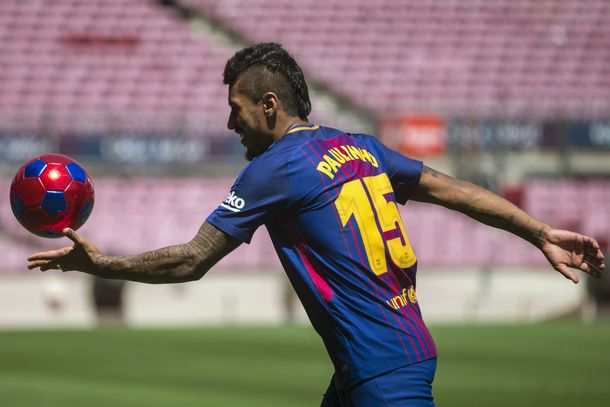 El mediocampista brasileño llega desde el fútbol chino