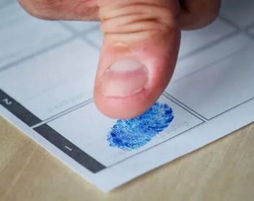 Habilitan la votación por huella dactilar en 12 provincias