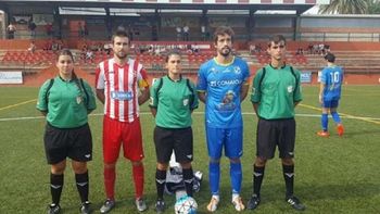 la mandaron a lavar los platos y la arbitro hizo echar a un espectador la mandaron a lavar los platos y la arbitro hizo echar a un espectador