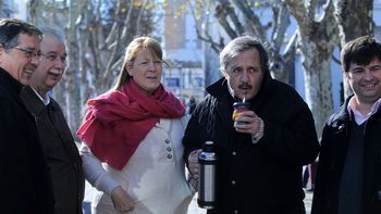 en campana, alfonsin cargo contra el resto de la oposicion en campana, alfonsin cargo contra el resto de la oposicion