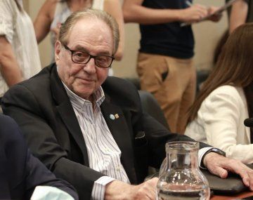 Carlos Heller fue reelegido al frente de la comisión de Presupuesto