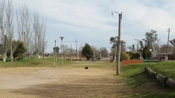 Localidad de Anguil, 40 kilómetros al este de Santa Rosa Localidad de Anguil, 40 kilómetros al este de Santa Rosa