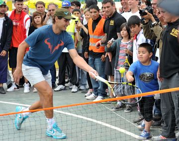 Nadal se metió en uno de los barrios porteños más humildes