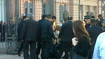 a lo bonzo en la casa rosada a lo bonzo en la casa rosada