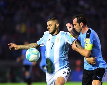 Icardi imita a Messi: cambió su look