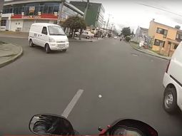 video: persiguio a ladrones en su moto y se gano una medalla video: persiguio a ladrones en su moto y se gano una medalla