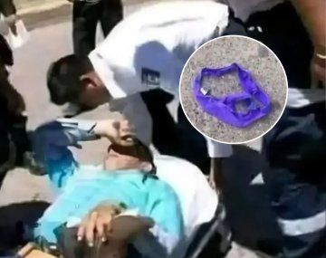 Insólito: un motociclista chocó en medio de la ruta por culpa de una tanga voladora