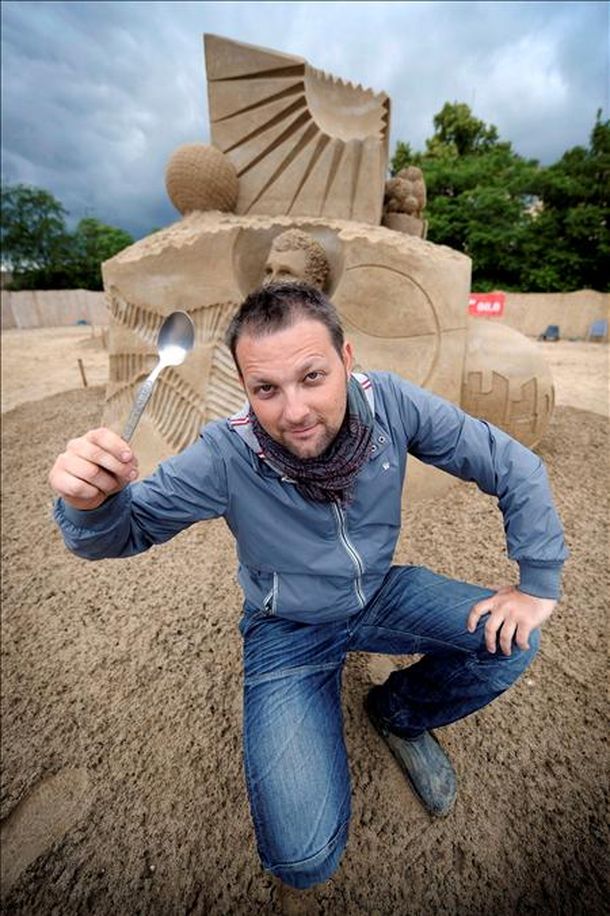 escultura arena berlin