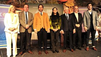 Los ministros del gabinete de Luis Lacalle Pou defendieron la gestión en la Expo Prado 2023. Los ministros del gabinete de Luis Lacalle Pou defendieron la gestión en la Expo Prado 2023.