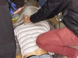 pervertido en el subte: detuvieron a un hombre que se masturbo sobre una mujer pervertido en el subte: detuvieron a un hombre que se masturbo sobre una mujer