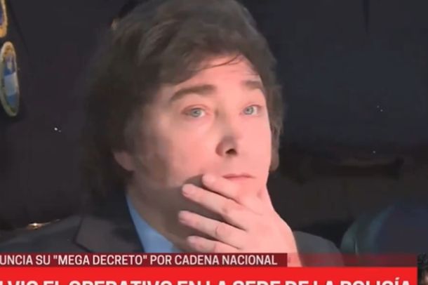 Javier Milei monitoreó la marcha desde el Departamento Central de la Policía