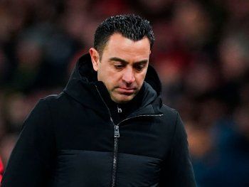 Xavi Hernández se va del Barcelona
