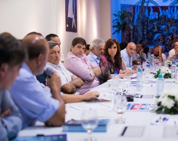 Cristina Kirchner se reunió con 50 empresarios