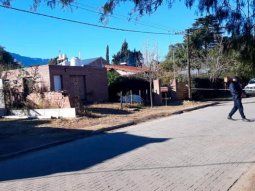 Horror en Córdoba: una mujer mató a su hija de 6 años a puñaladas
