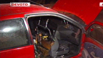 detuvieron a un quemacoche tras dos ataques en devoto detuvieron a un quemacoche tras dos ataques en devoto