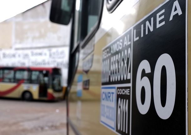 Trabajo busca destrabar el conflicto con los choferes de la Línea 60