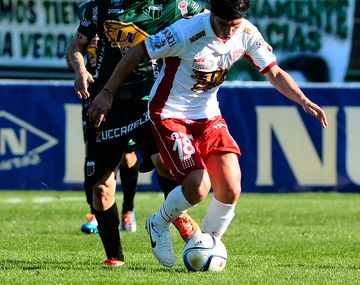 Chicago goleó a Huracán y celebró su primer triunfo del torneo