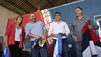 Carolina Cosse, Mario Bergara, Andrés Lima y Yamandú Orsi oficializaron sus precandidaturas por el Frente Amplio. Carolina Cosse, Mario Bergara, Andrés Lima y Yamandú Orsi oficializaron sus precandidaturas por el Frente Amplio.