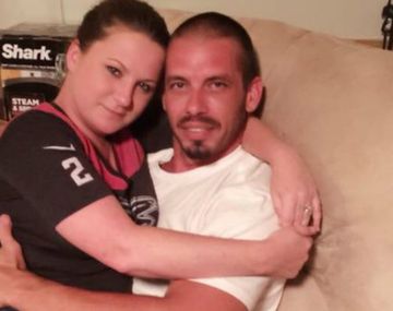 Pidió licencia para amamantar... ¡a su novio!