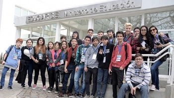 premian a tres youtubers que participaron de concurso multimedia premian a tres youtubers que participaron de concurso multimedia