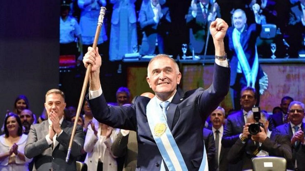 Osvaldo Jaldo asumió como gobernador Tucumán: participaron del acto Sergio Massa y Axel Kicillof