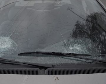 Mendoza: un empleado municipal atacó a militantes peronistas que hacían campaña