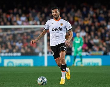 La peor noticia: Ezequiel Garay se rompió los ligamentos cruzados