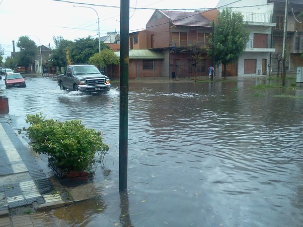 Así quedó un barrio de Avellaneda tras las lluvias