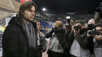 pochettino le robo un empate al barcelona en su debut como dt del espanyol pochettino le robo un empate al barcelona en su debut como dt del espanyol