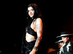 cazzu emociono a una multitud con su deslumbrante show en jesus maria cazzu emociono a una multitud con su deslumbrante show en jesus maria