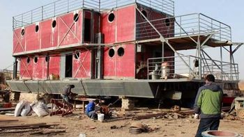 construye un arca como la de noe para salvarse del apocalipsis construye un arca como la de noe para salvarse del apocalipsis