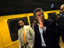 desde este martes el subte esta en manos de la ciudad desde este martes el subte esta en manos de la ciudad