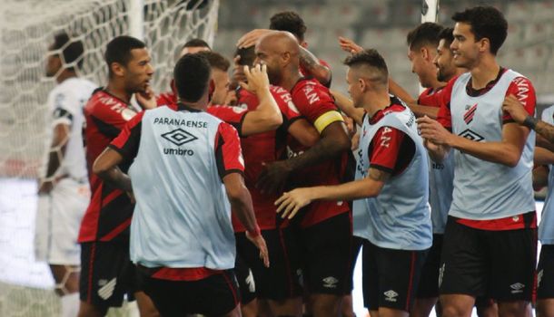 Copa Libertadores: Paranaense tiene once bajas por Covid-19 antes de visitar a River