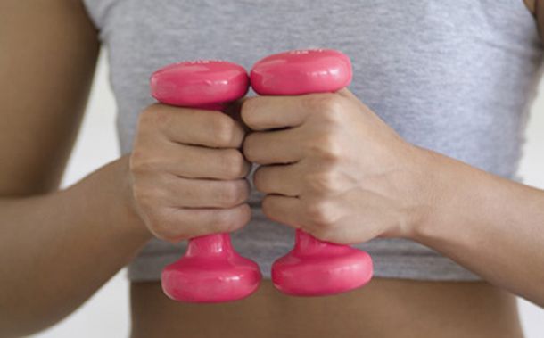 El ejercicio para aumentar la masa muscular sin levantar mucho peso