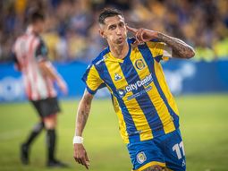 Ángel Di María fútbol show en Rosario Central Ángel Di María fútbol show en Rosario Central
