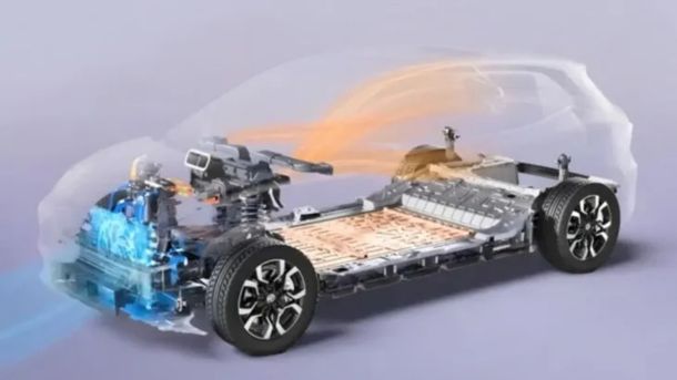 Automotriz china planea vender su primer auto con batería en estado sólido. 