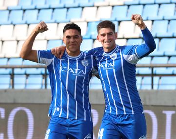 Twitter:&nbsp;@ClubGodoyCruz